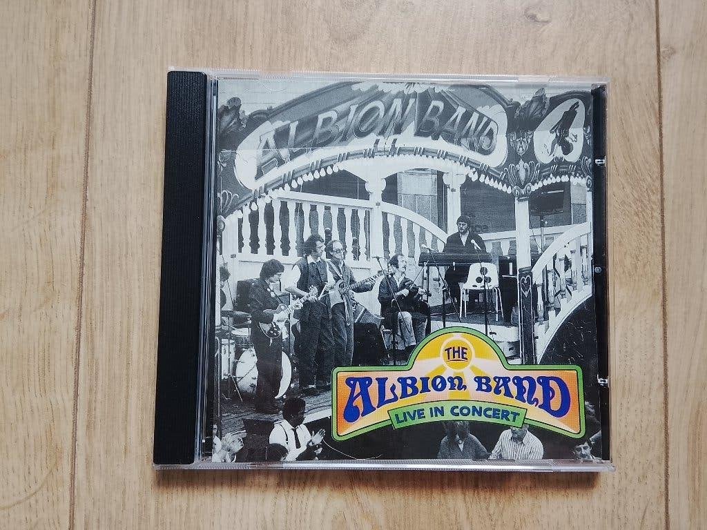Albion Band Live - Classic English Folkrock Als Nieuw 5 euro, Cd's en Dvd's, Ophalen of Verzenden, Zo goed als nieuw, Folk Rock