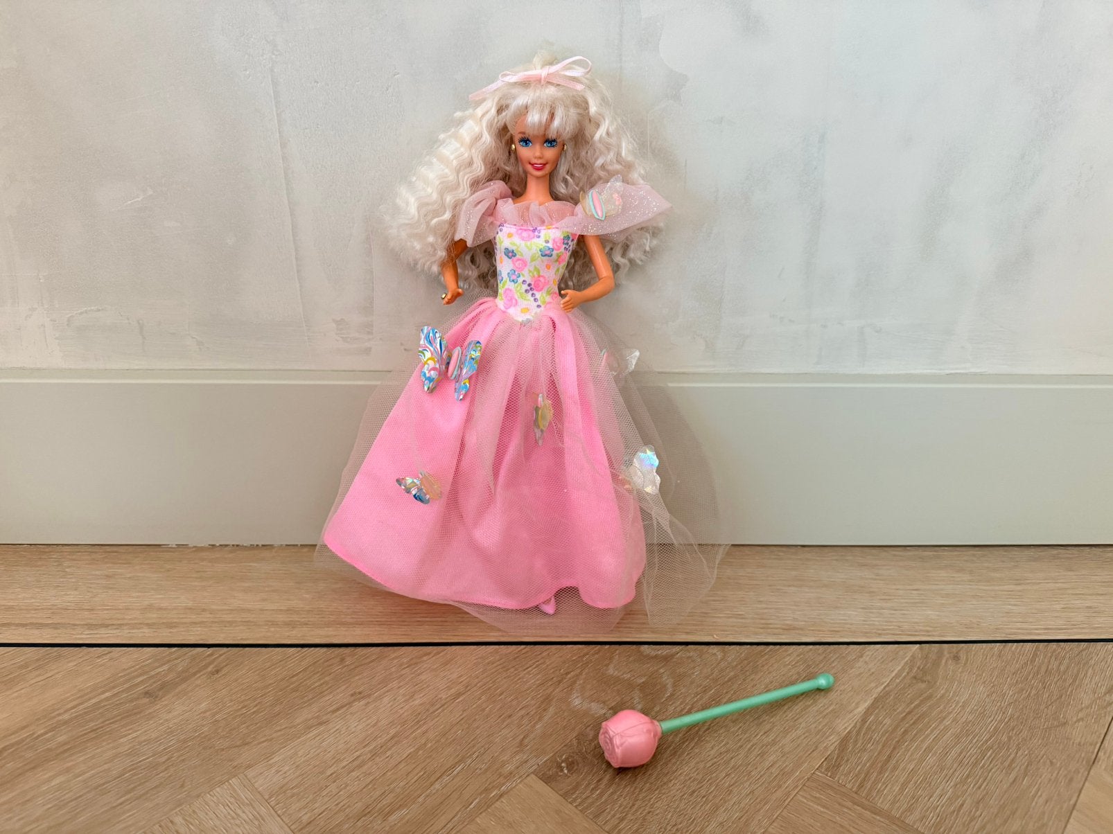 Vintage Barbie 1994 Prinsessen Vlinder met Stokje, Kinderen en Baby's, Speelgoed | Poppen, Ophalen of Verzenden, Gebruikt, Barbie