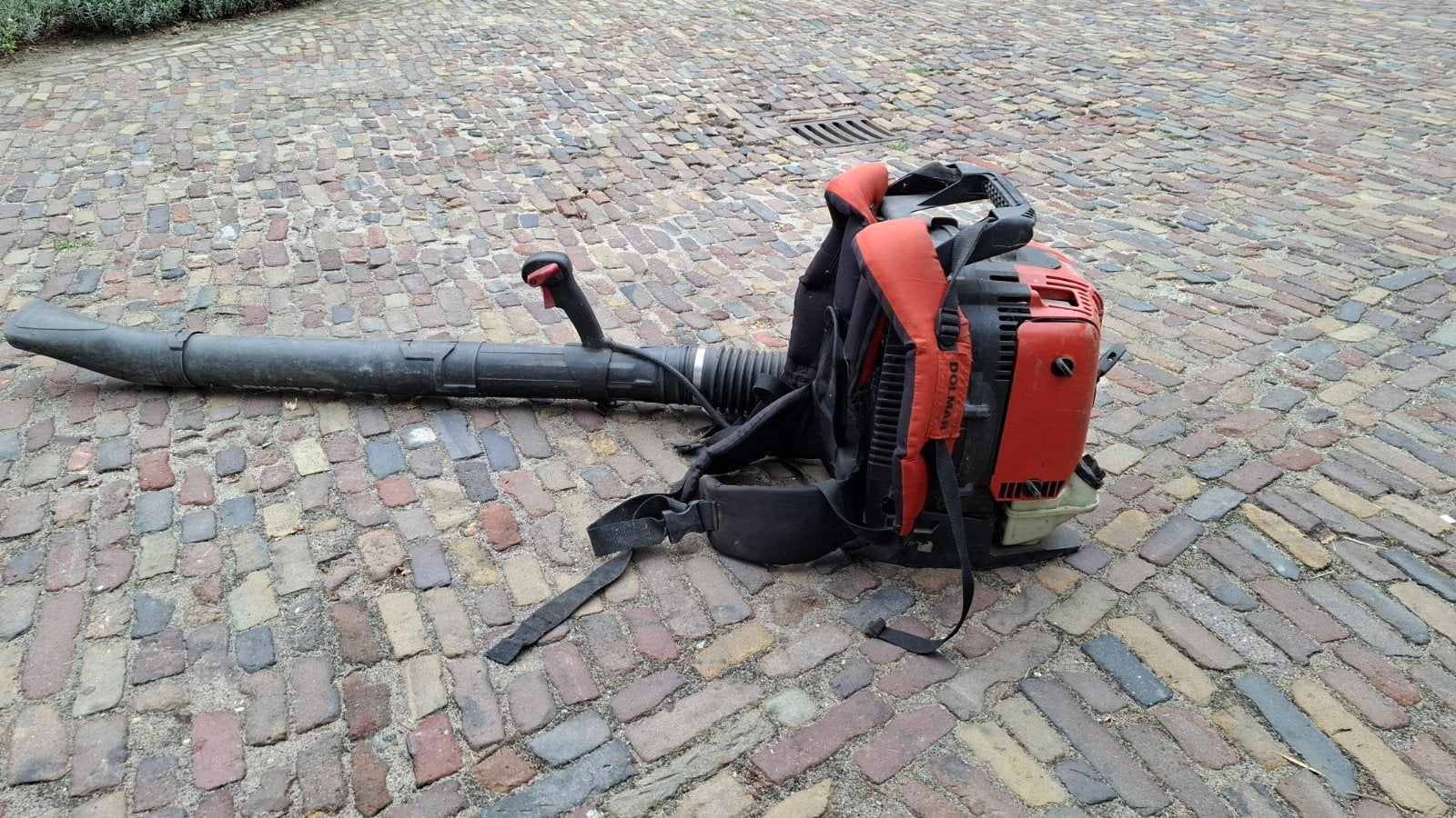 Gebruikte, goed werkende Dolmar bladblazer PB-7660.4, Tuin en Terras, Ophalen, Benzine, Jenfelder Str. 38, 22045 Hamburg, Duitsland