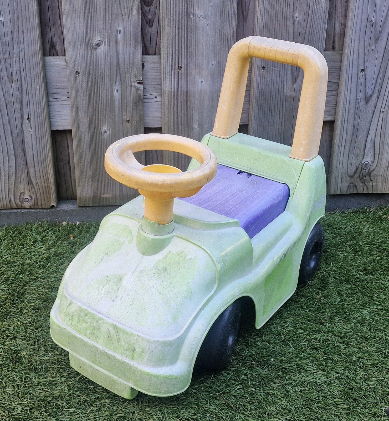 Groene loopauto met opbergruimte, Ophalen, Gebruikt, Loopvoertuig