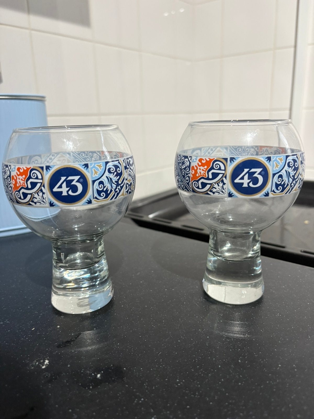 Licor 43 glazen, Verzamelen, Ophalen, Zo goed als nieuw, Borrel- of Shotglas