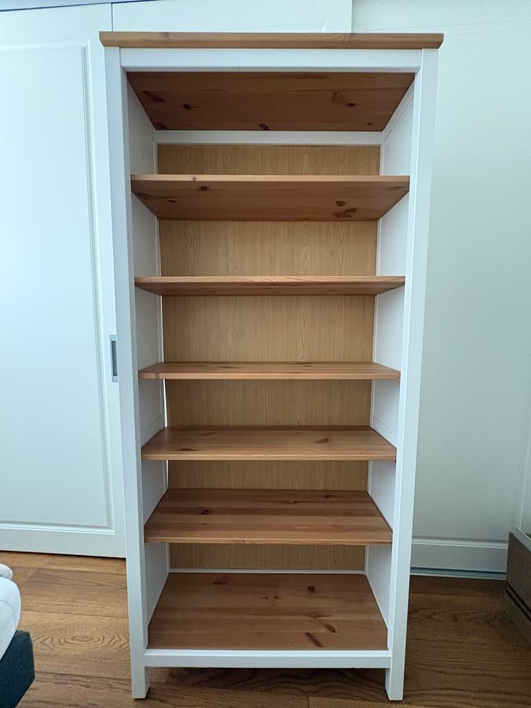 Hemnes Boekenkast, Ophalen, Met plank(en), Gebruikt, 50 tot 100 cm