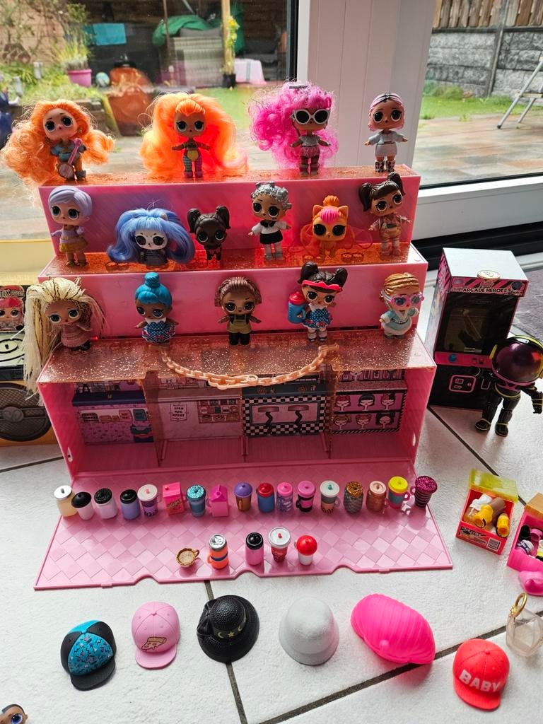 LOL Surprise Clubhuis Pop-up Store met diverse poppen, Ophalen, Gebruikt, Overige typen