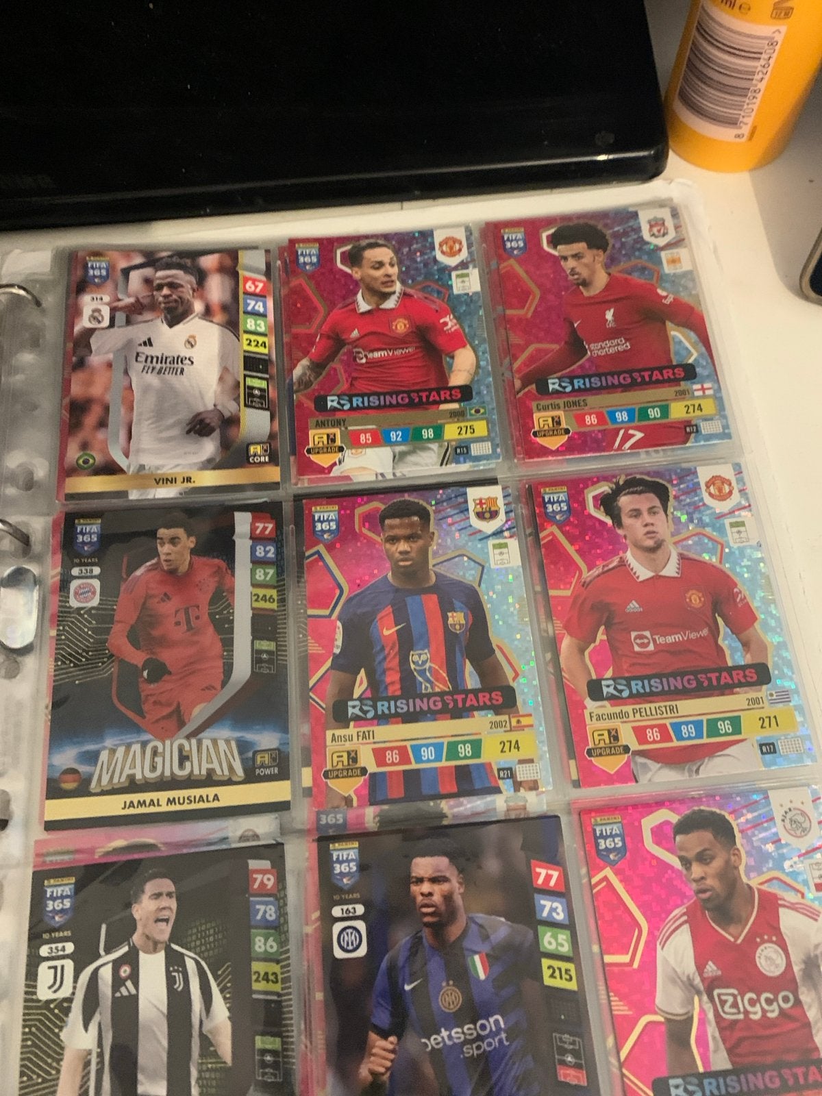 FIFA 365 Adrenalyn XL Voetbalkaarten Collectie, Ophalen of Verzenden, Zo goed als nieuw, Buitenlandse clubs, Spelerskaart