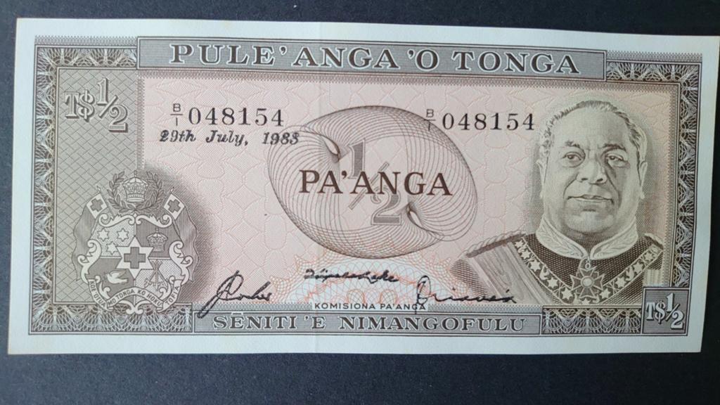 ** Tonga 1/2 pa'anga 29-07-1983 UNC p18c **, Ophalen of Verzenden, Los biljet