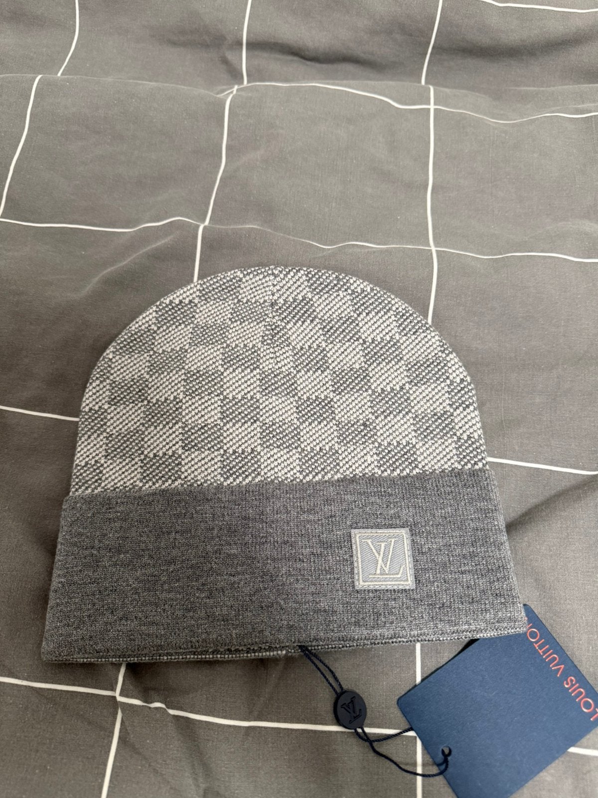 Lv muts, Ophalen of Verzenden, Nieuw, Overige maten, Muts