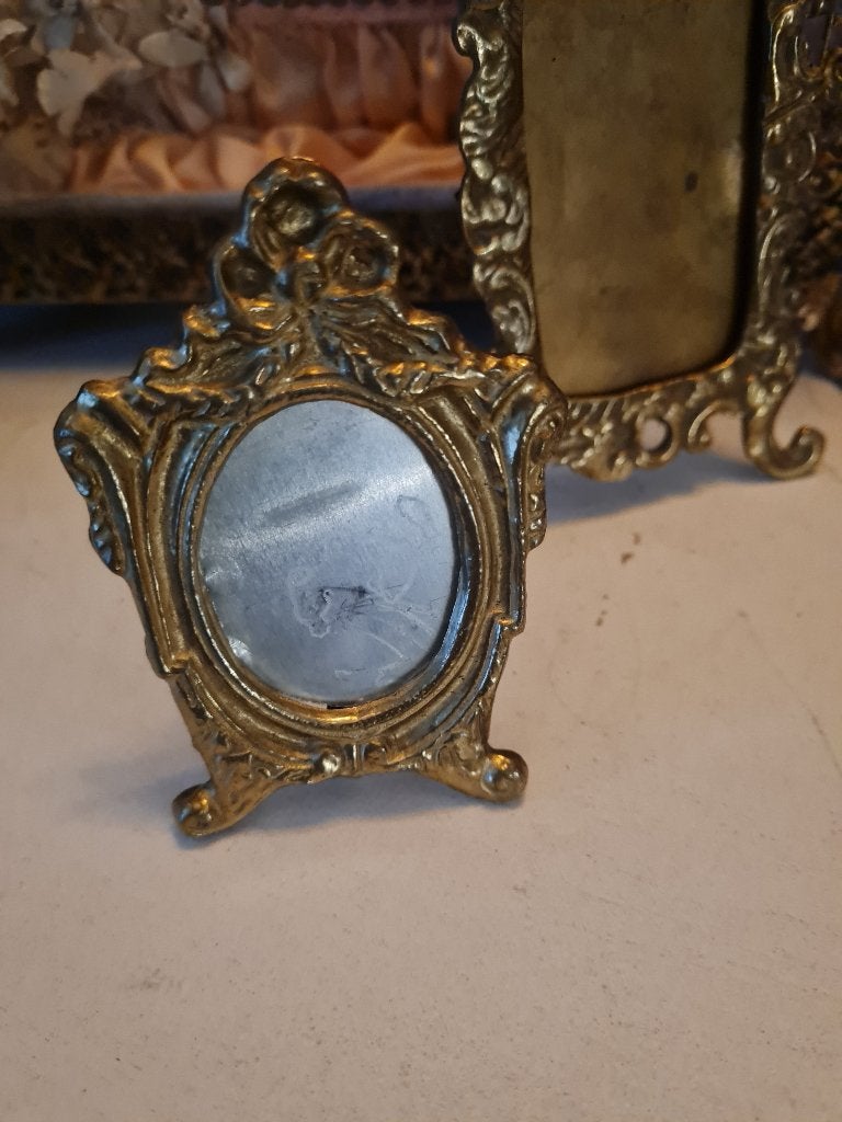 Antiek bronzen fotolijstje, Antiek en Kunst, Antiek | Woonaccessoires, Ophalen of Verzenden
