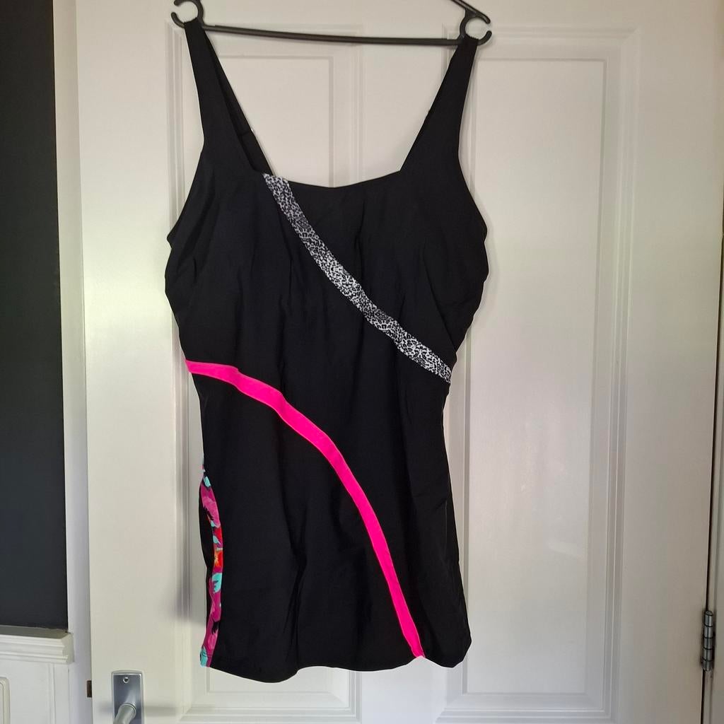 Dames badpak jurkje  mt 48-50, Kleding | Dames, Badmode en Zwemkleding, Ophalen of Verzenden, Nieuw, Zwart, Badpak
