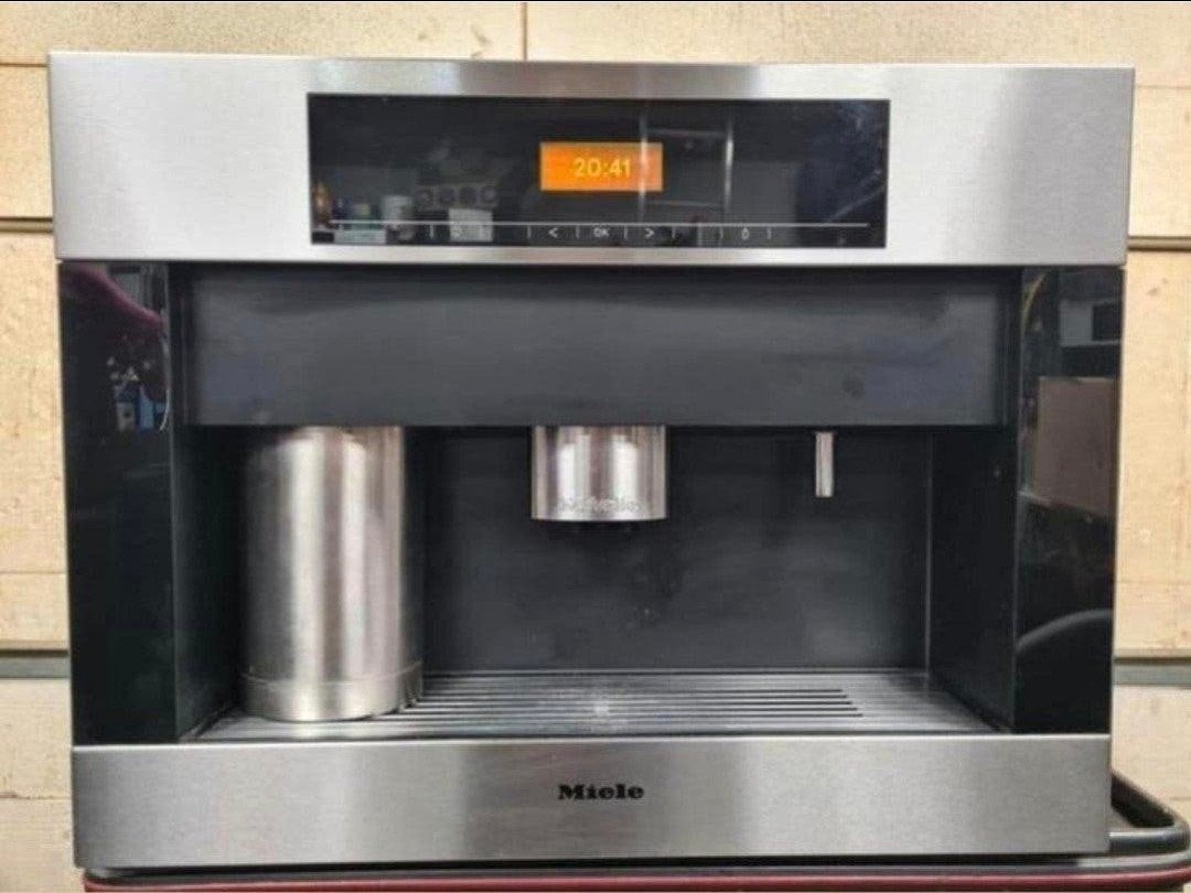Miele koffiemachine – met eventueel combimagnetron van miele, Witgoed en Apparatuur, Koffiezetapparaten, Afneembaar waterreservoir
