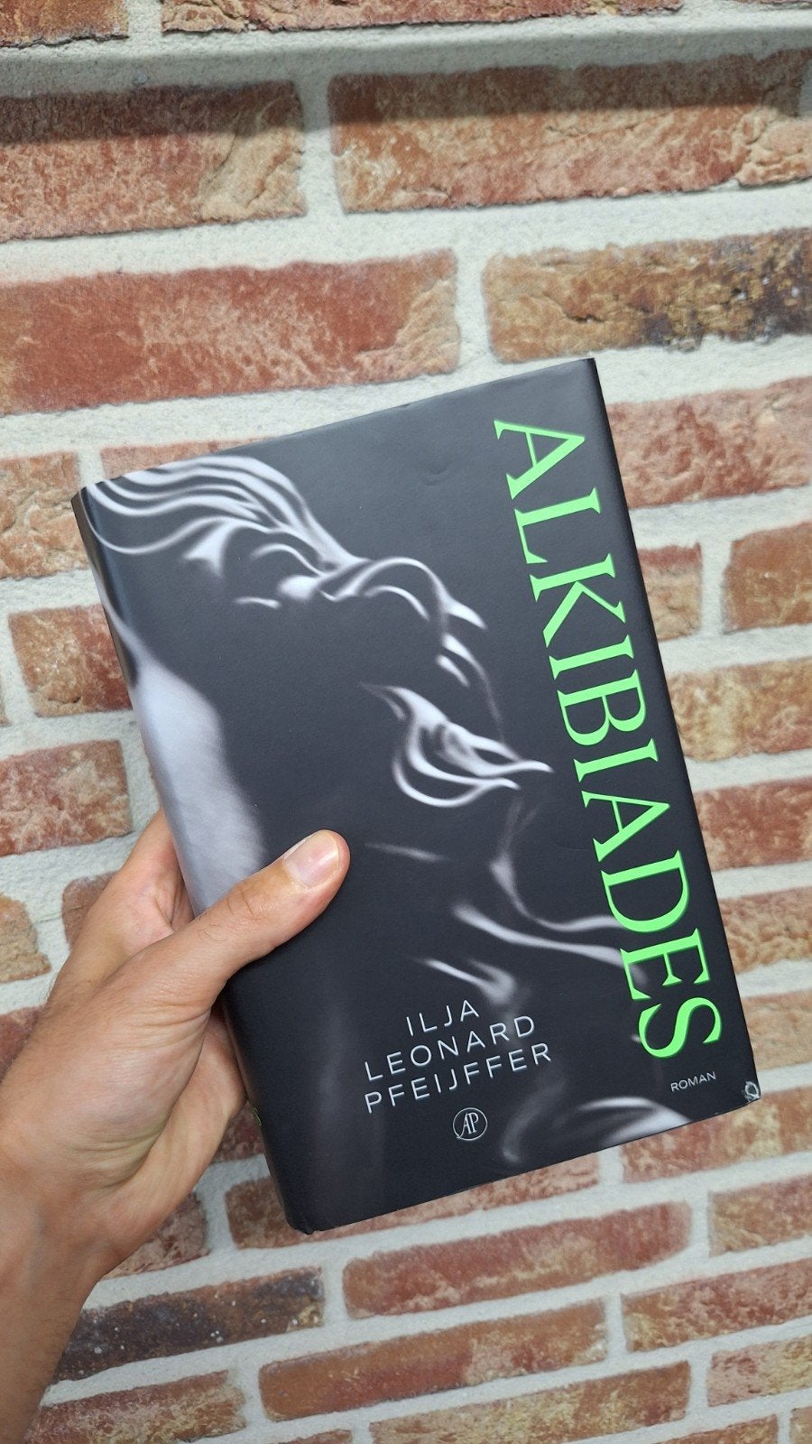 Alkibiades - Ilja Leonard Pfeijffer, Boeken, Romans, Zo goed als nieuw, Ophalen of Verzenden