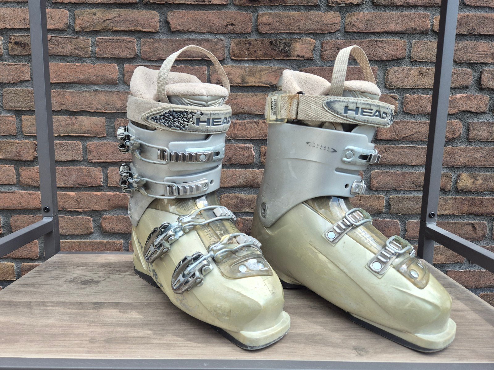 Ski schoenen 26.0 26.5 stokken 120cm, helm/bril & tas, Ophalen of Verzenden, Gebruikt, Schoenen, Head