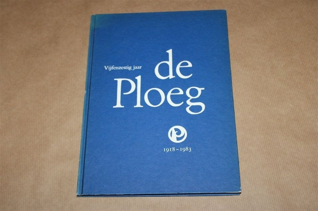 Vijfenzestig jaar De Ploeg, 1918-1983., Ophalen of Verzenden, Gelezen