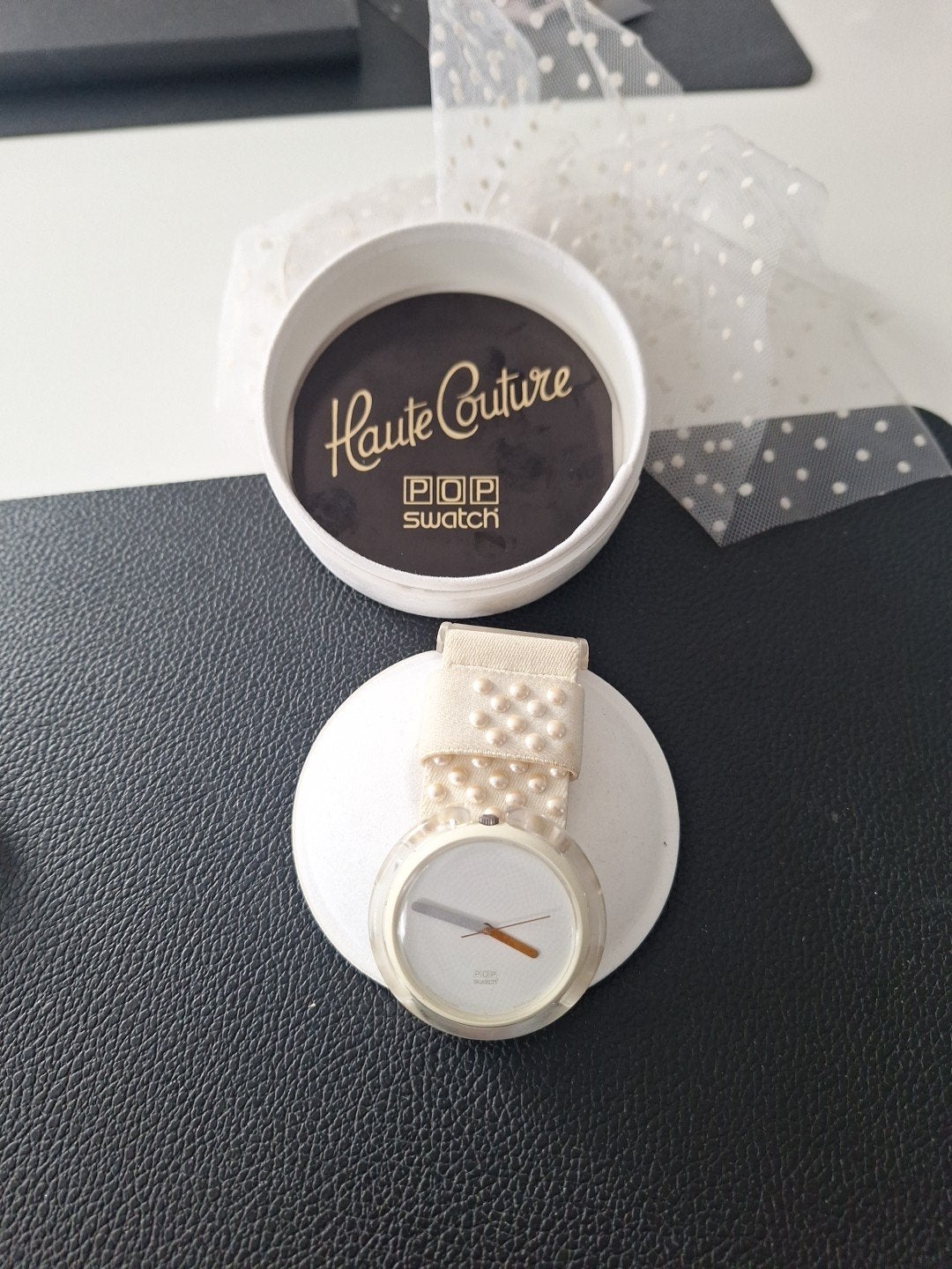 Swatch Pop Haute Couture Polshorloge - Zo goed als nieuw, Kunststof, Swatch, Kunststof, Ophalen of Verzenden
