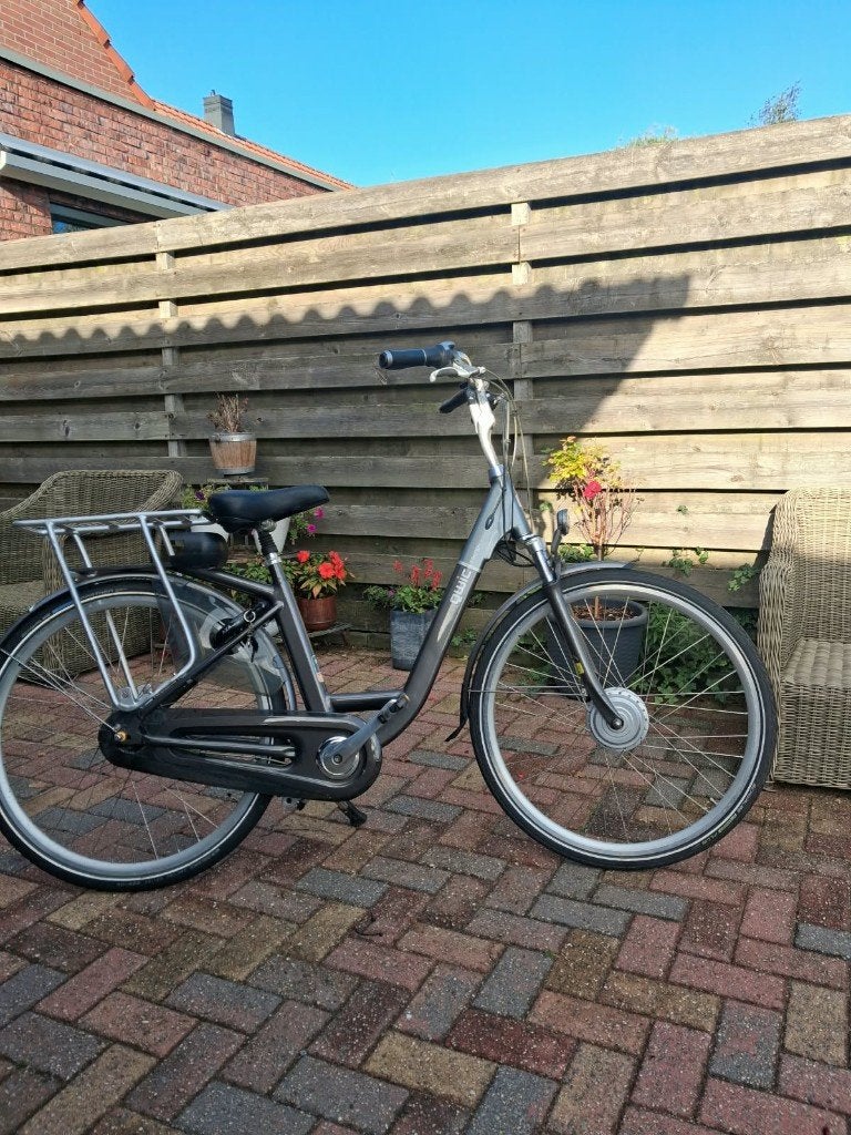 Qwic Trendy E-bike voor onderdelen of om op te knappen., Fietsen en Brommers, 56 cm of meer, Ophalen, Gebruikt, Overige merken