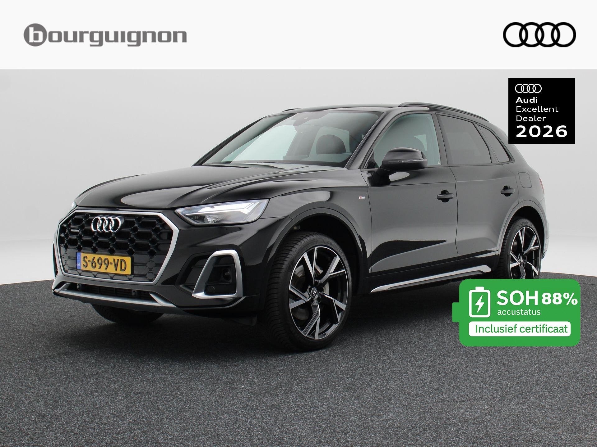 Audi Q5 55 TFSi e 367 Pk S Line Competition | Stoelverwarmin