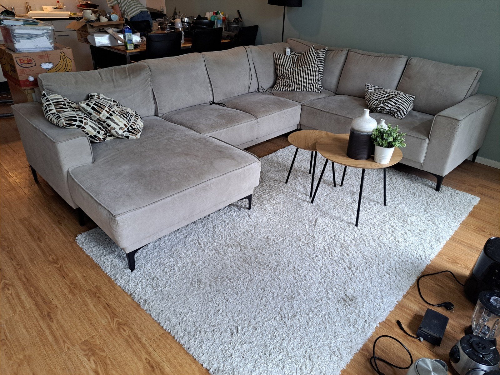 Grote grijze hoekbank - Ruim en comfortabel, Huis en Inrichting, Ophalen, Gebruikt, Hoekbank, 300 cm of meer