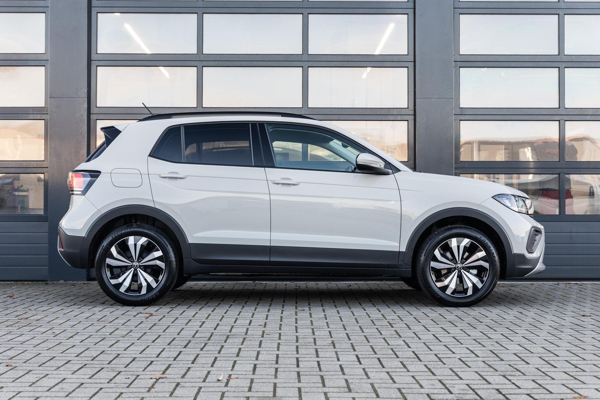 Volkswagen T-Cross 1.0 TSI 95pk Life Edition | Climate Contr, Auto's, Voorwielaandrijving, 12 maanden, 95 pk, 1158 kg