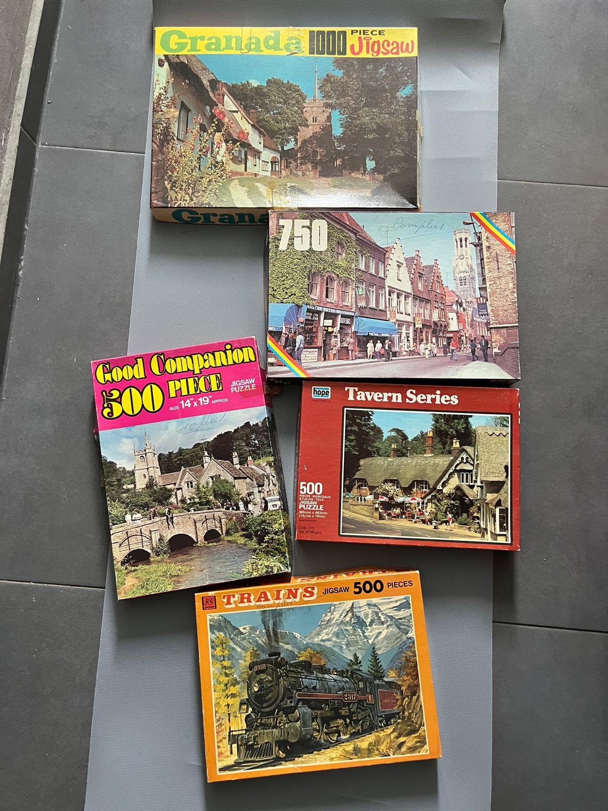 Legpuzzels vintage jaren 10 st, Hobby en Vrije tijd, Denksport en Puzzels, Ophalen of Verzenden, 500 t/m 1500 stukjes, Gebruikt