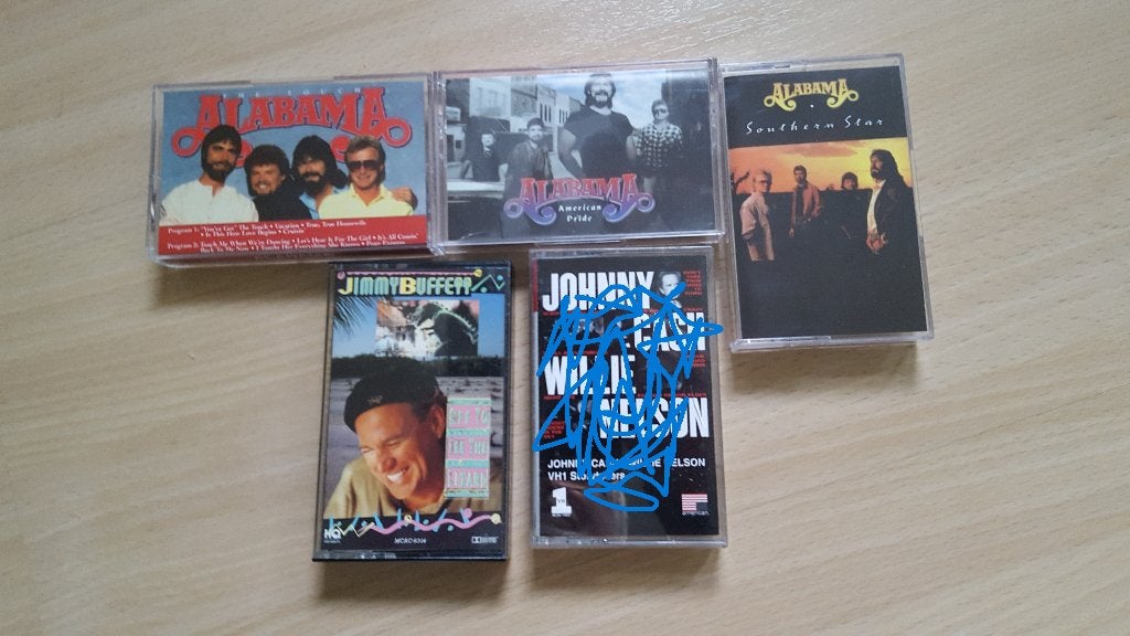 3x Alabama , 1x J Buffett 4 MC 's 19,00 euro, 2 t/m 25 bandjes, Ophalen of Verzenden, Zo goed als nieuw, Voorbespeeld