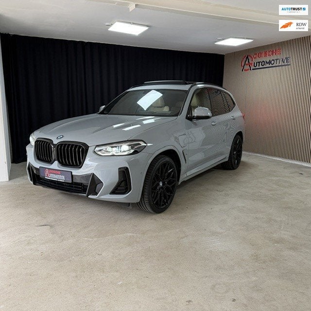 BMW X3 XDrive30e High Executive, Auto's, Gebruikt, Euro 6, 2000 kg, Bedrijf