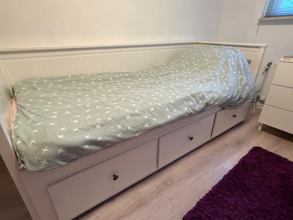 Ikea Hemnes bed, Ophalen, Eenpersoons, Zo goed als nieuw, 80 cm