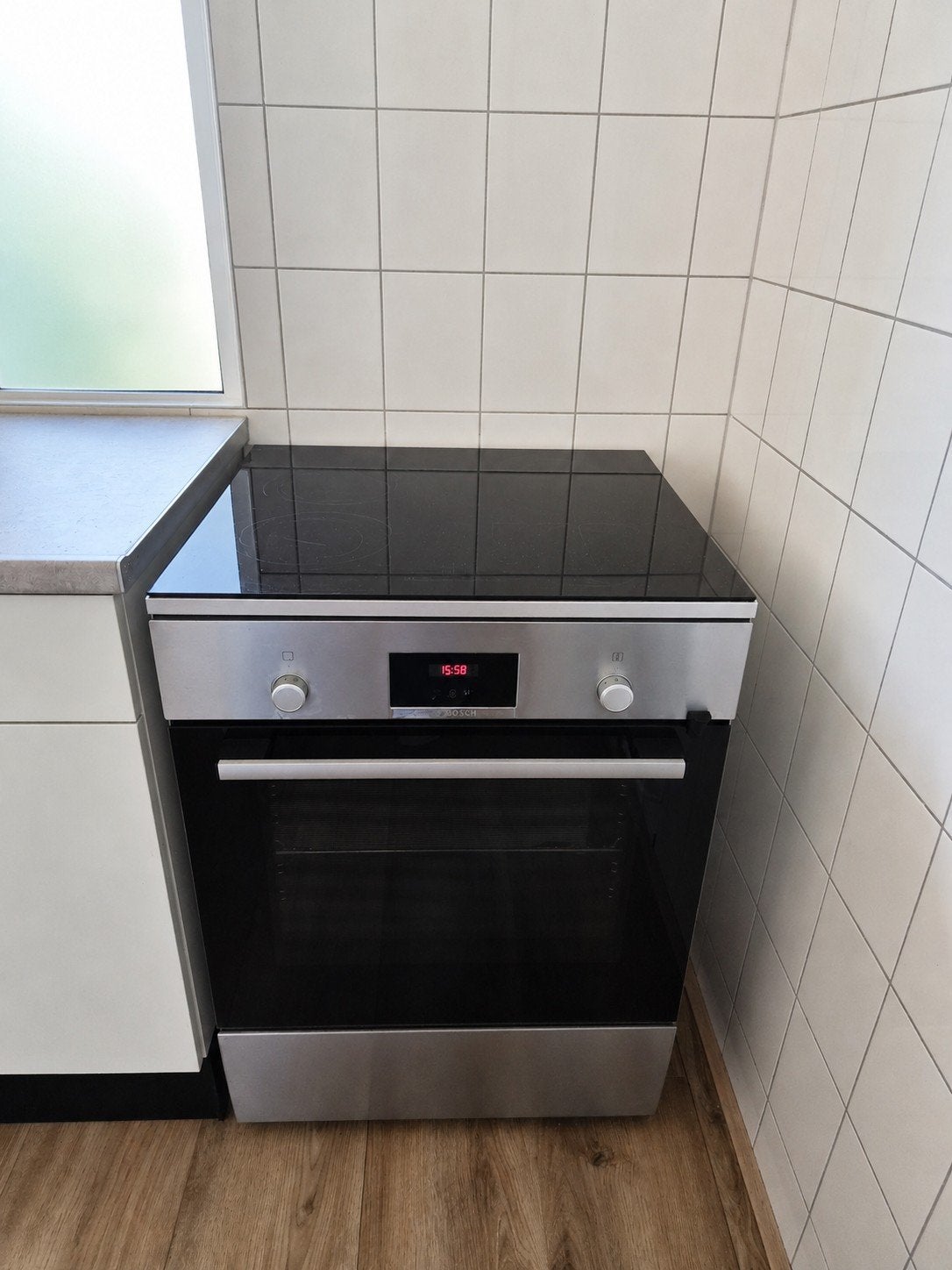 BOSCH HLN39A050U - Fornuis - Inductie 2-fasen (Perilex) - br, Ophalen, 4 kookzones, Zo goed als nieuw, Inductie
