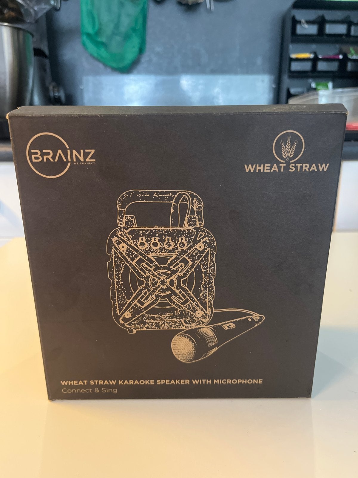 Brainz Wheat Straw Karaoke Speaker met Microfoon, Ophalen of Verzenden, Zo goed als nieuw, Complete set