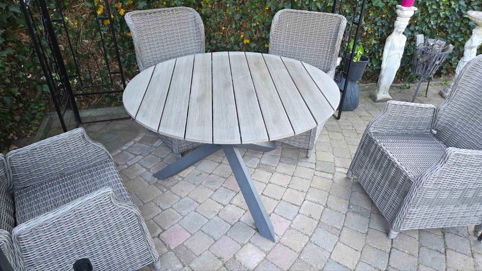 Tuintafel z.g.a.n 125cm, Ophalen, Zo goed als nieuw, Overige materialen, Tuinset
