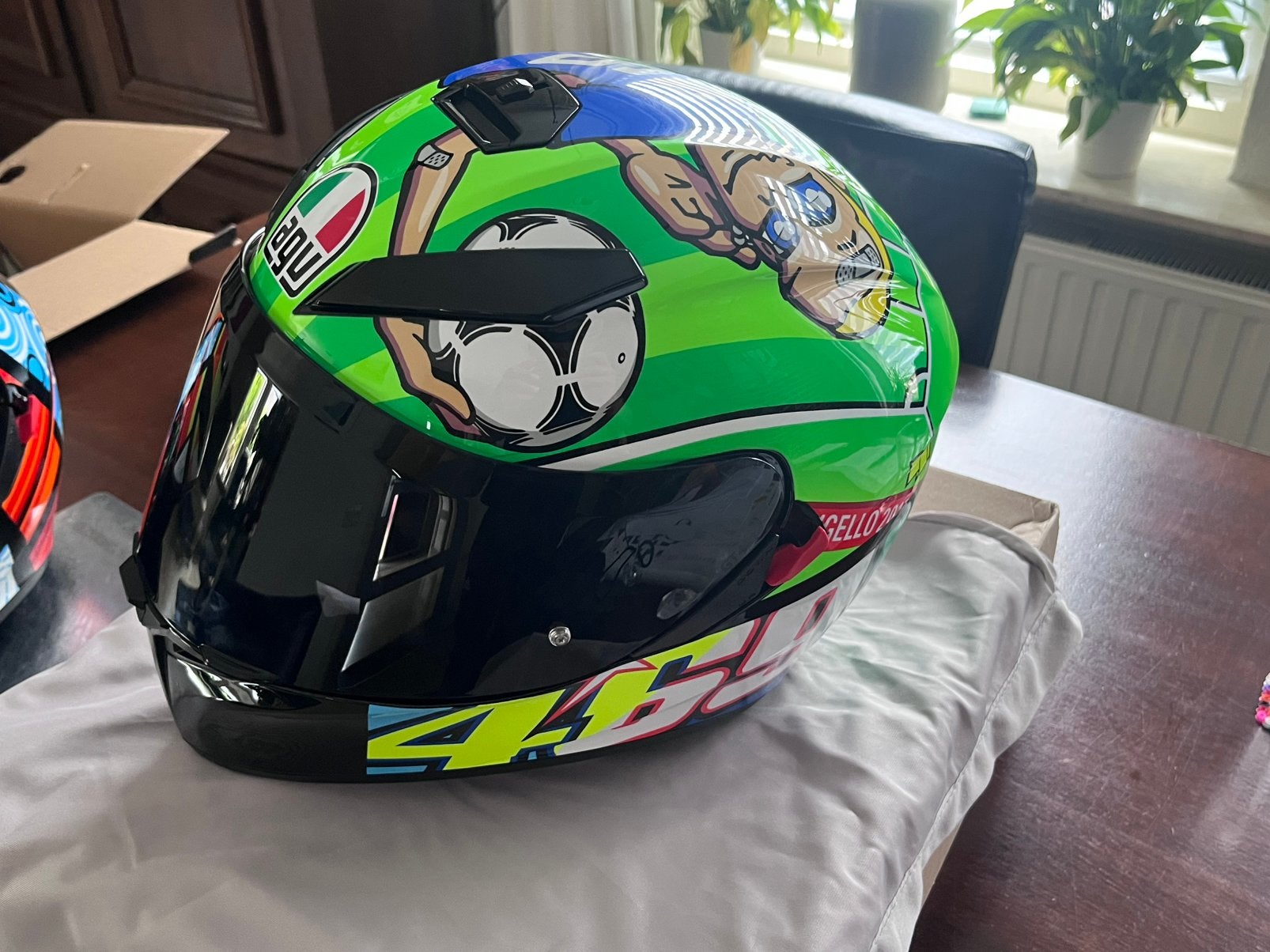 AGV Valentino Rossi Helm Mugello 2017 donker vizier Maat XS, Heren, Ophalen of Verzenden, Tweedehands, Integraalhelm