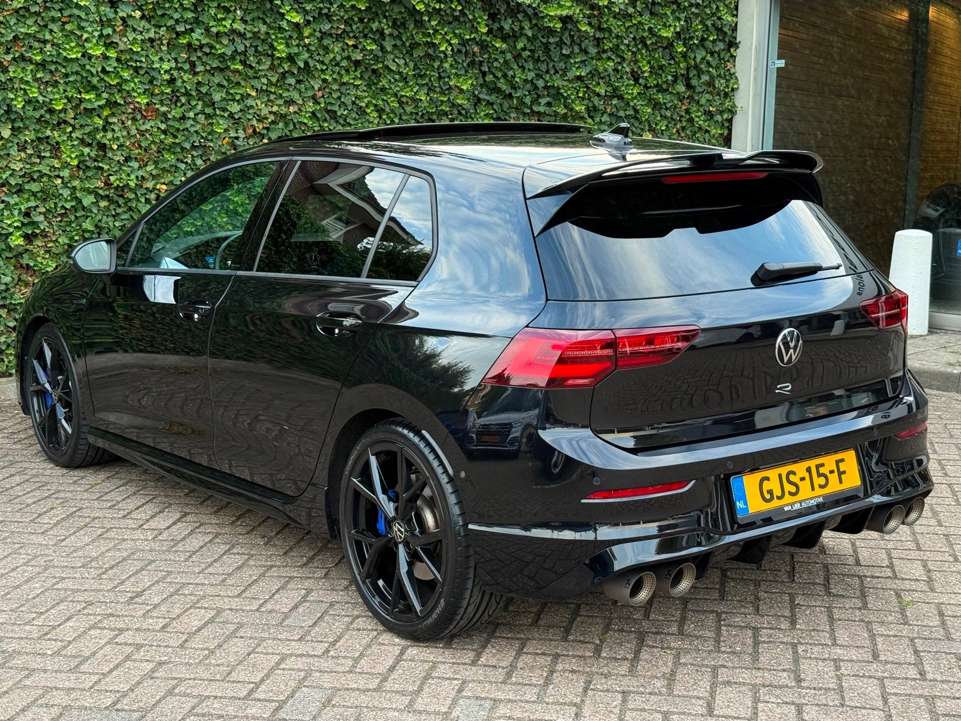 Volkswagen GOLF 2.0 TSI R 4Motion | Pano | Akra | Ventilatie, Auto's, Gebruikt, 4 cilinders, 1984 cc, 320 pk