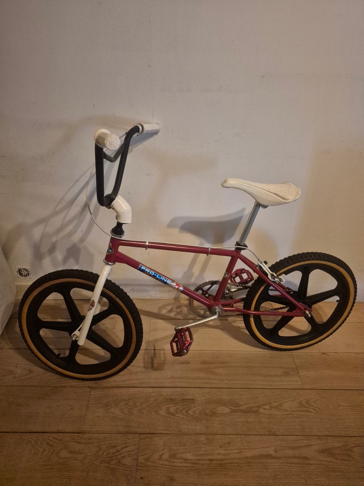 Old school Pro-Line BMX, Fietsen en Brommers, Fietsen | Crossfietsen en BMX, Ophalen, Gebruikt, Staal, Velgrem