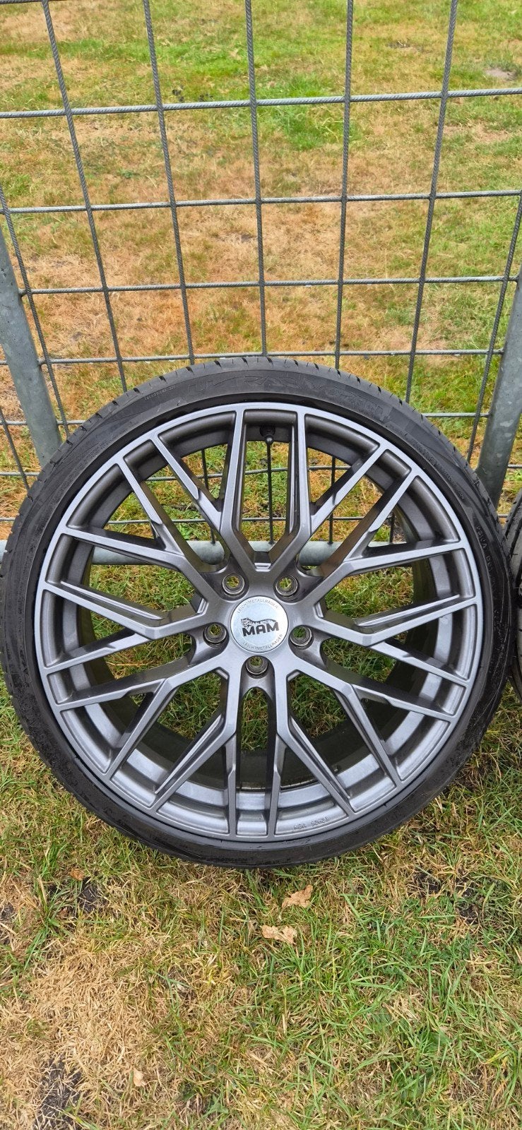 MAM RS4 Velgen met banden - 19 inch, Auto-onderdelen, 19 inch, Gebruikt, Banden en Velgen, Ophalen of Verzenden