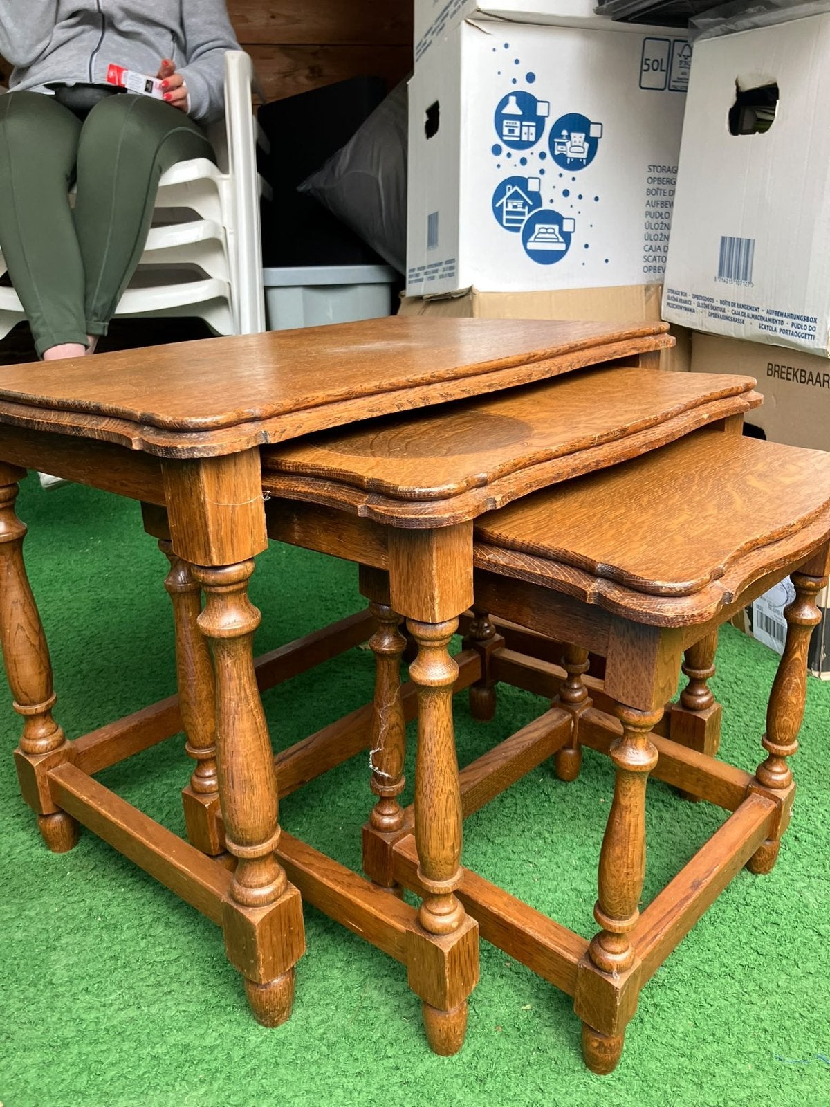 Set van 3 houten bijzettafeltjes, Gebruikt, 55 tot 75 cm, Rechthoekig, Hout