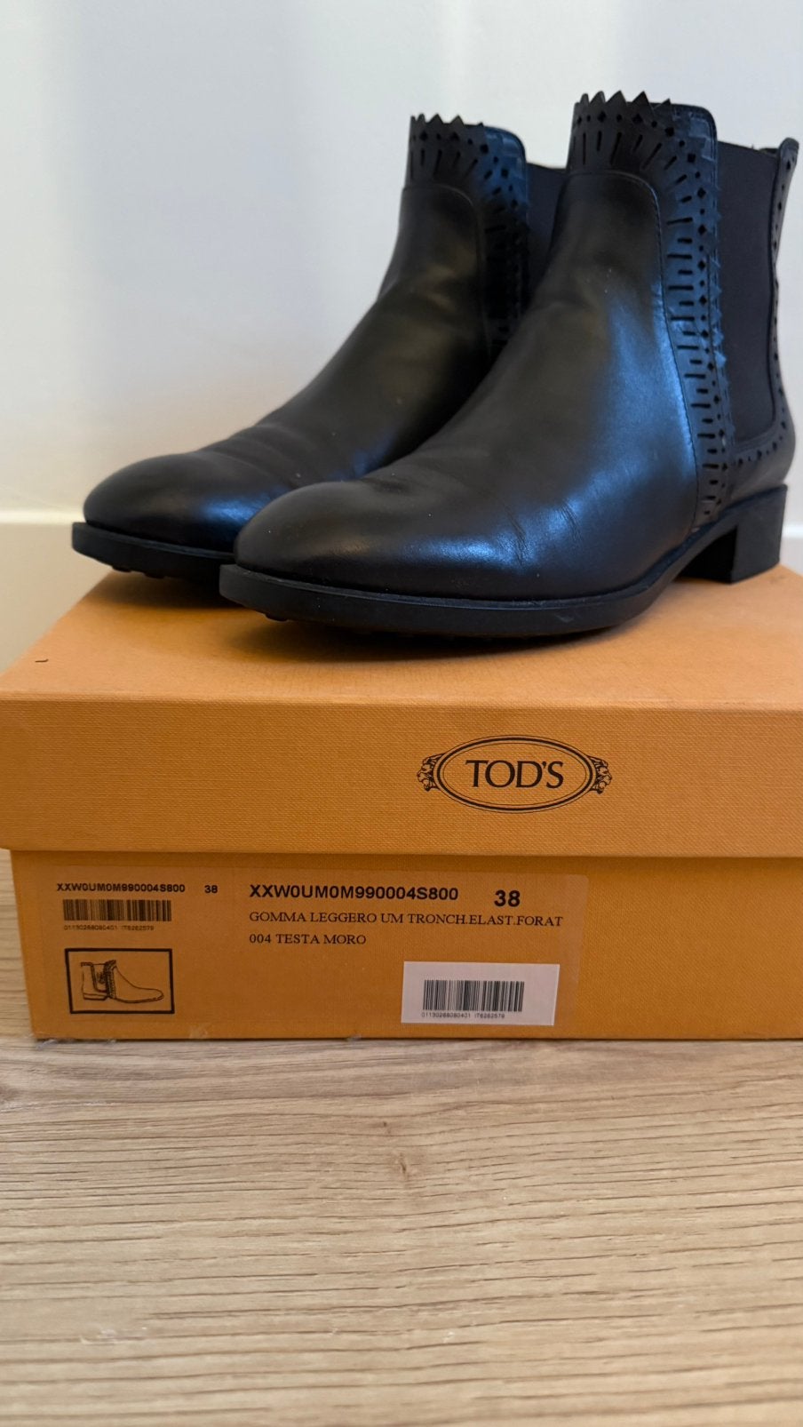 Bruine laarzen (maat 38) van Tods, Ophalen, Zo goed als nieuw, Bruin, Hoge laarzen