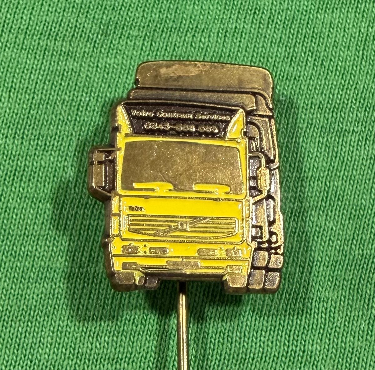 Speldje Volvo truck, Ophalen of Verzenden, Zo goed als nieuw, Transport