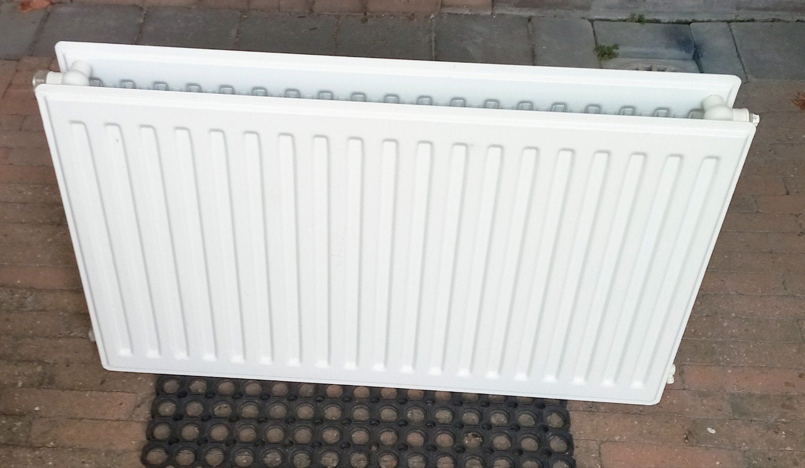 nieuwe t21 radiator nooit gebruikt, Ophalen, 30 tot 80 cm, Radiator, Nieuw