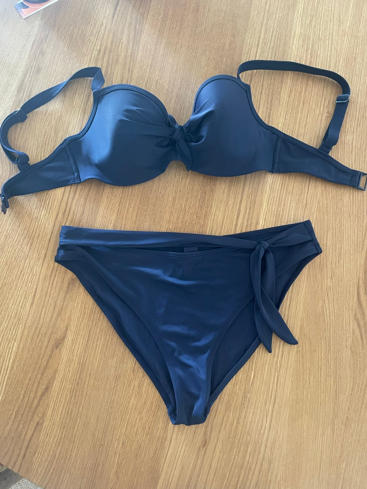 Marlies Dekkers Bikini - Donkerblauw - Zo goed als nieuw, Kleding | Dames, Badmode en Zwemkleding, Ophalen of Verzenden, Zo goed als nieuw