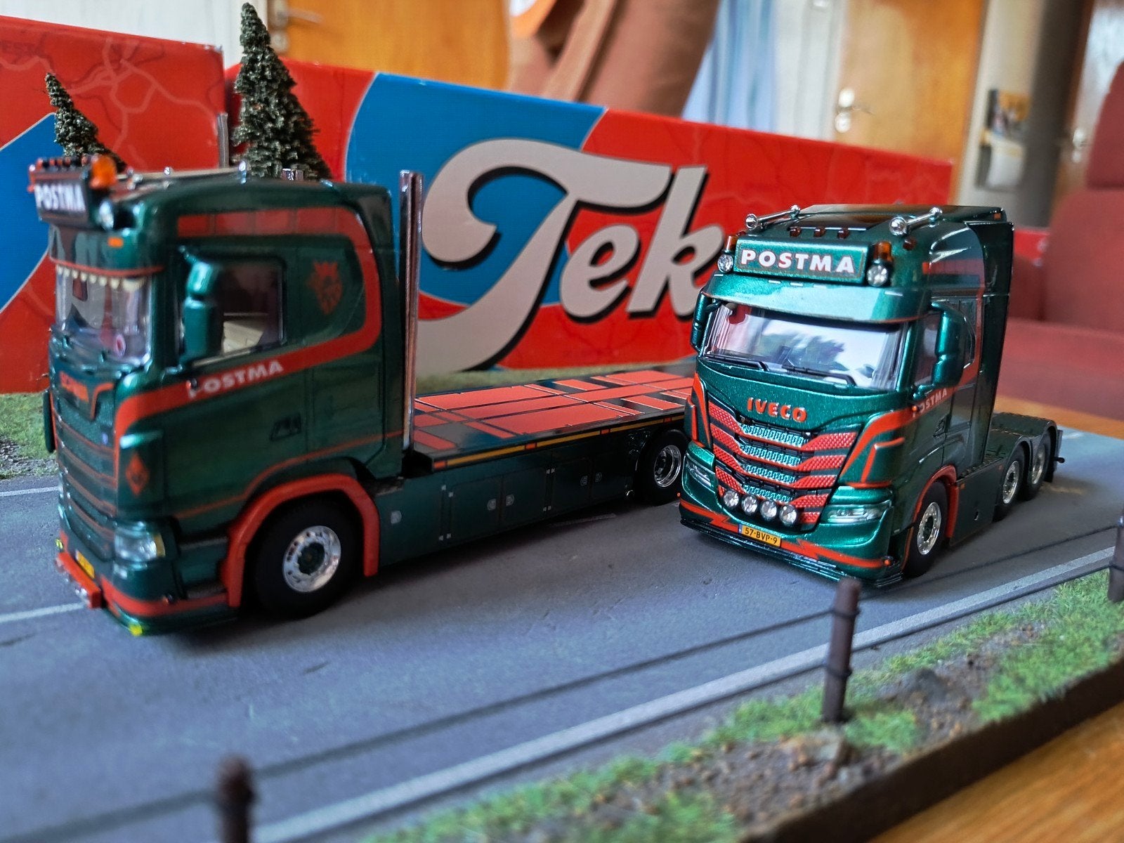 Wsi Scania + Iveco setje Postma, Ophalen of Verzenden, Zo goed als nieuw, Bus of Vrachtwagen, Wsi