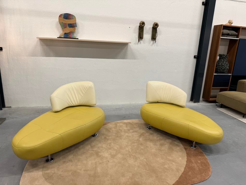 2 Leolux Kikko Chaise Longue Fauteuil Groen creme leer Bank, Leolux, Leer, Ophalen of Verzenden, Minder dan 150 cm