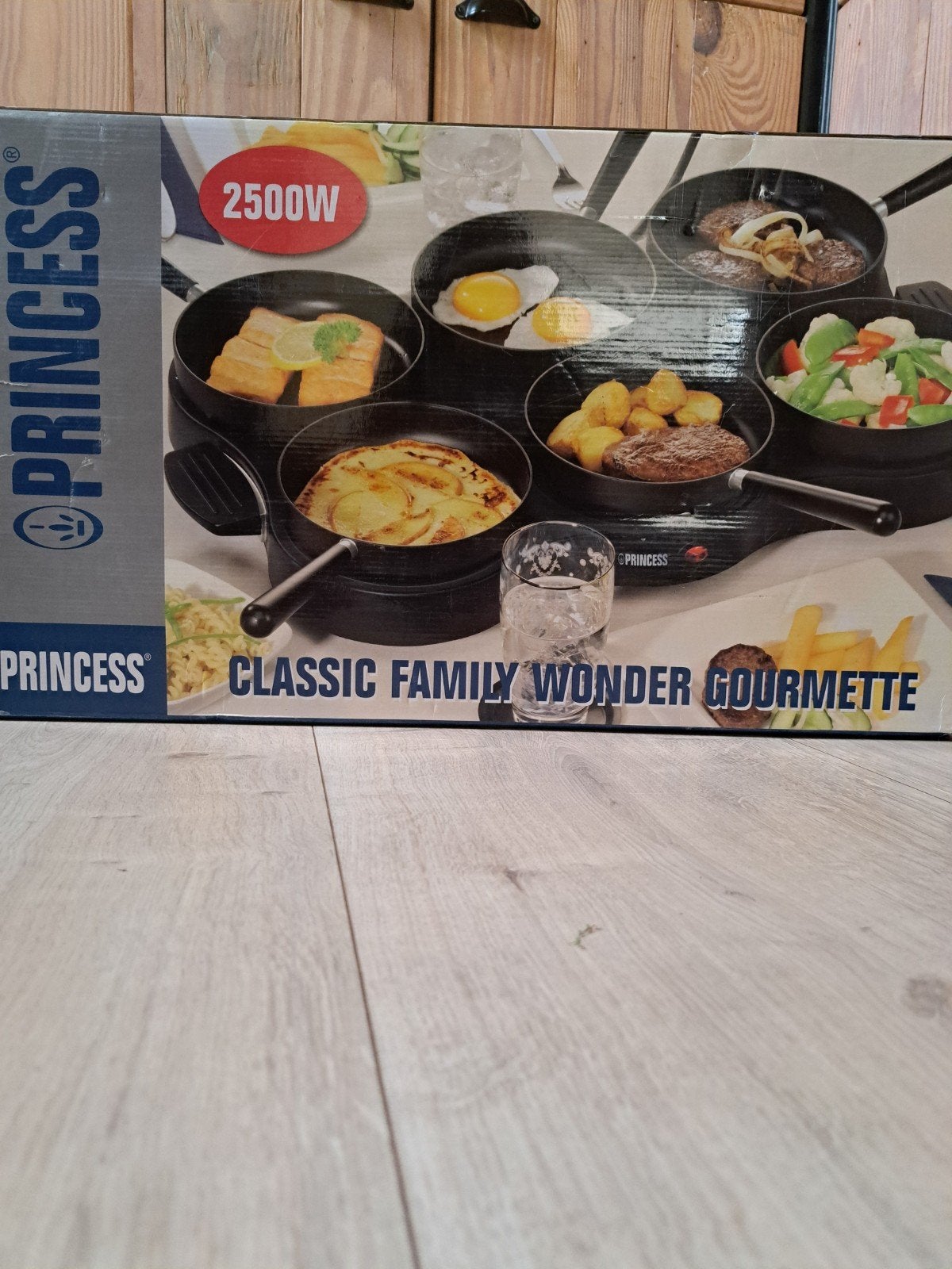 Gourmet stel met 6 pannetjes, Ophalen, Gebruikt, 4 t/m 7 personen