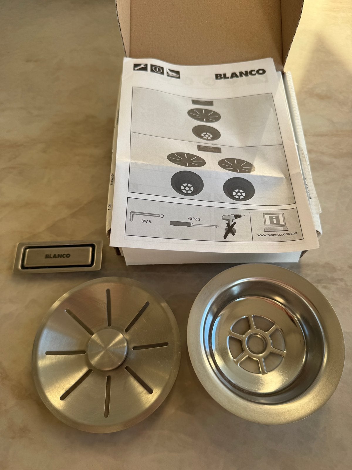 Blanco satin platinum (zilver) afvoer en overloopset, Minder dan 50 cm, Nieuw, Ophalen of Verzenden, Minder dan 25 cm