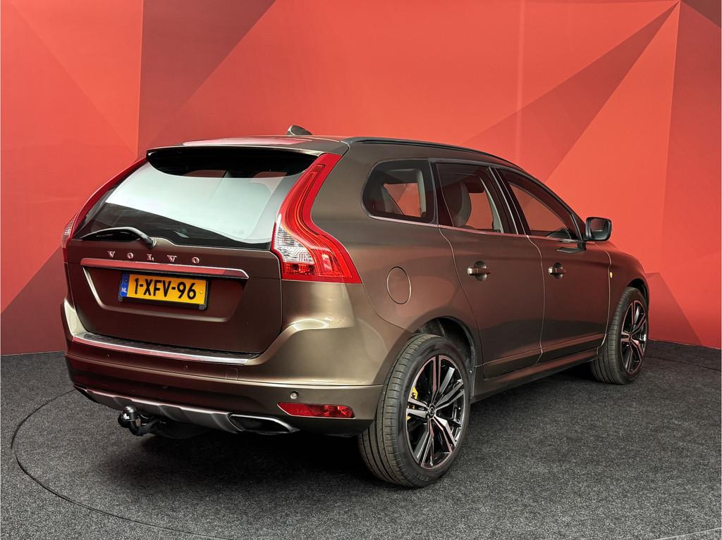 Volvo XC60 2.0 T5 FWD R-Design | Trekhaak | Automaat | Navig, 15 km/l, Gebruikt, 4 cilinders, Leder en Stof