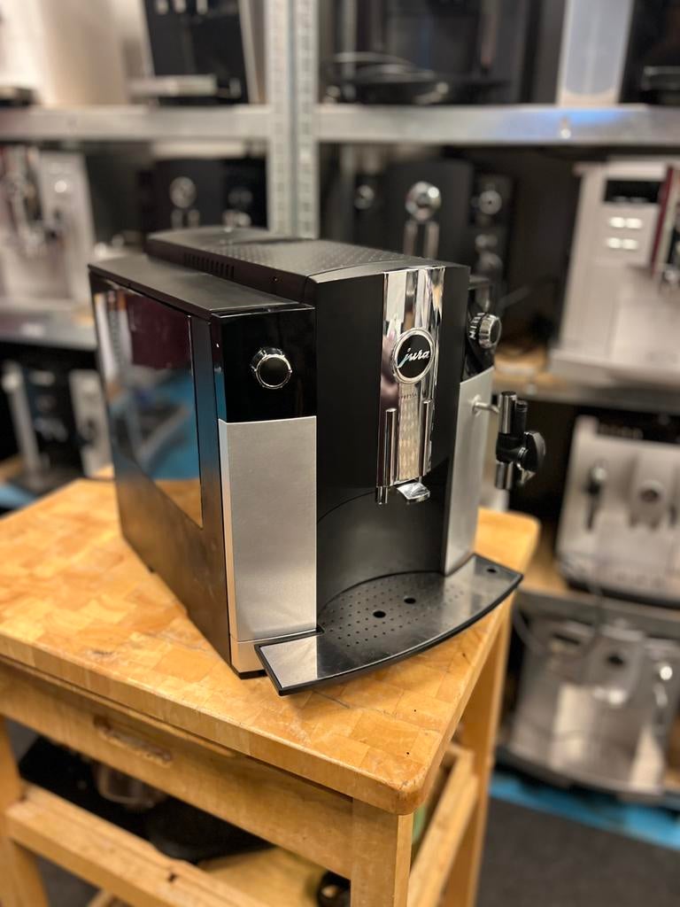 Jura C65 – Volledig gereviseerd, Witgoed en Apparatuur, Koffiezetapparaten, Info@jura.com, 10 kopjes of meer, Koffiemachine, Ophalen of Verzenden