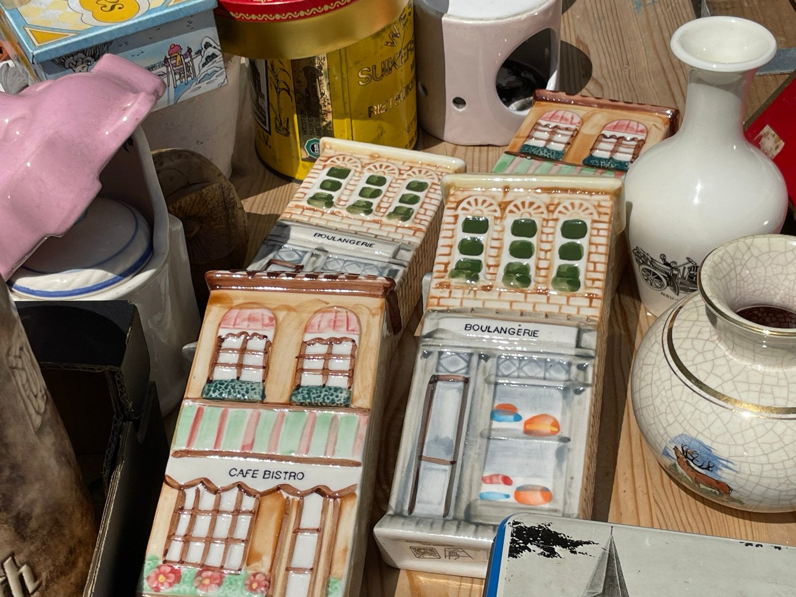 Set van 2 keramische huisjes: bakkerij en café, Ophalen of Verzenden