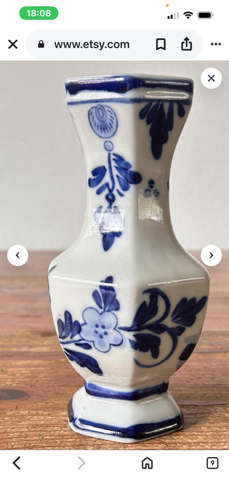 Delfts Blauw Vaasje - Handgeschilderd met Molen en Bloemen, Antiek en Kunst, Antiek | Vazen, Ophalen of Verzenden