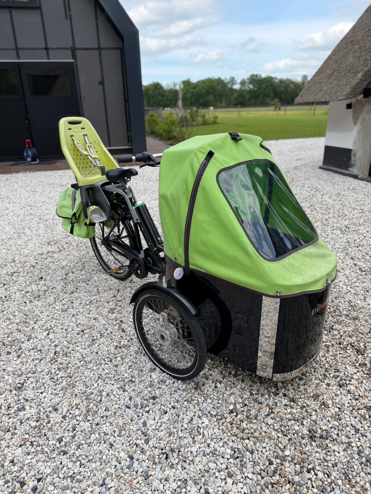 Nihola elektrische bakfiets, Fietsen en Brommers, Fietsen | Bakfietsen, Ophalen, Zo goed als nieuw, 1 kind