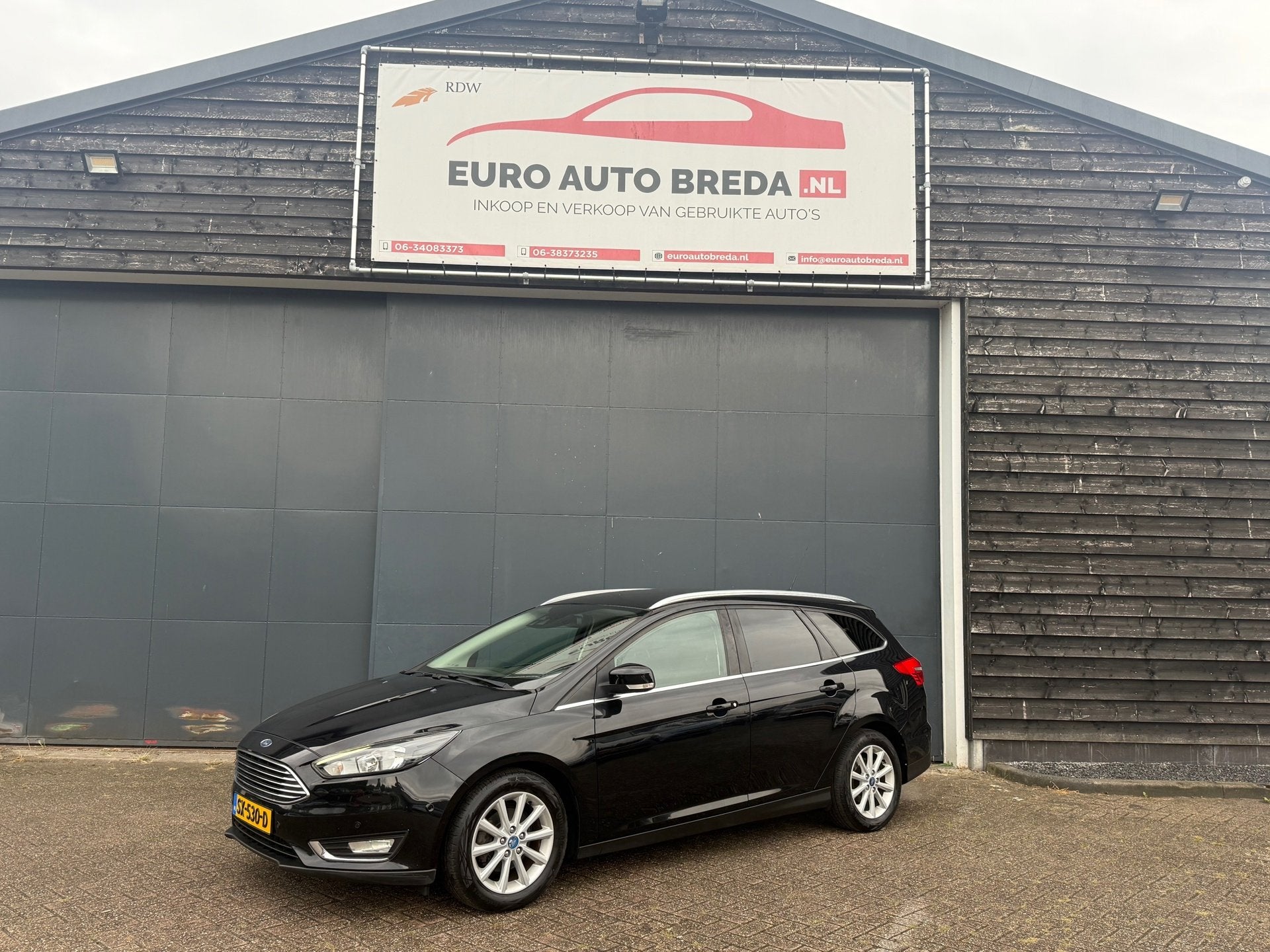 Ford Focus Wagon 1.0 Titanium Edition, 125 pk, Euro 6, Zwart, Handgeschakeld