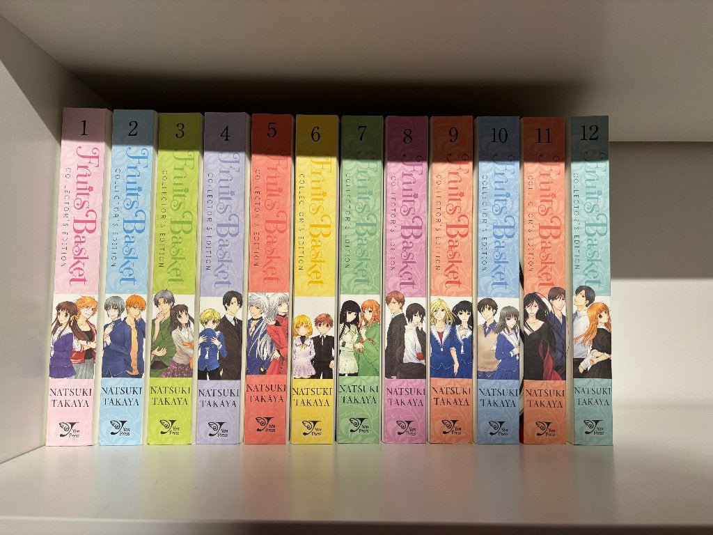 Fruits Basket Manga, Meerdere comics, Ophalen of Verzenden, Zo goed als nieuw, Japan (Manga)