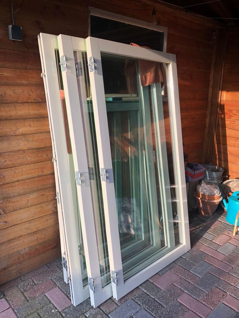 Merbau ramen met hr++ glas, Ophalen, Raamkozijn, Zo goed als nieuw, 75 tot 150 cm