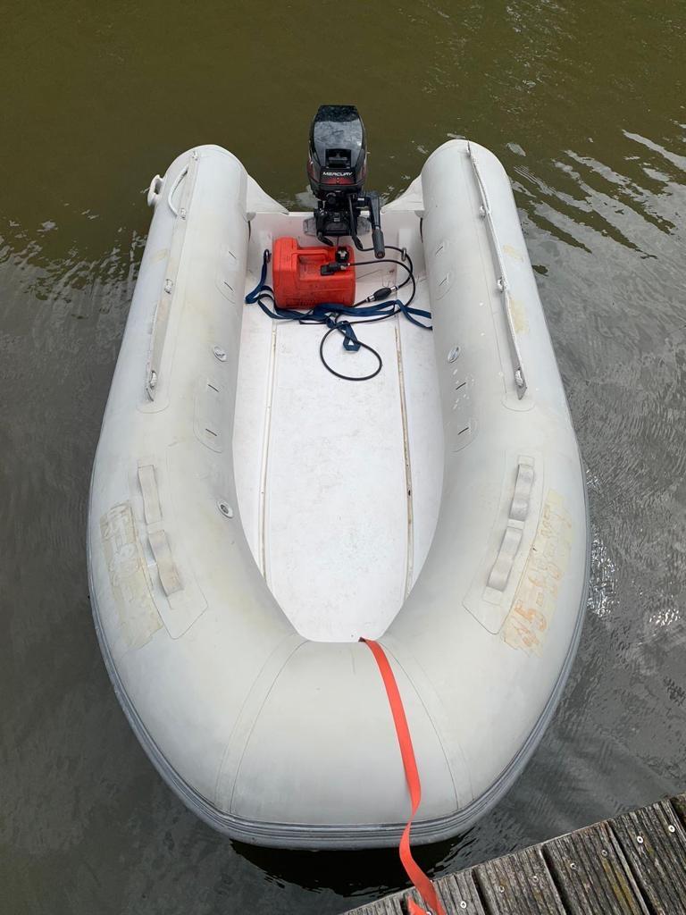 Rubberboot RIB zonder buitenboordmotor, Gebruikt, Benzine, Minder dan 70 pk, Overige materialen